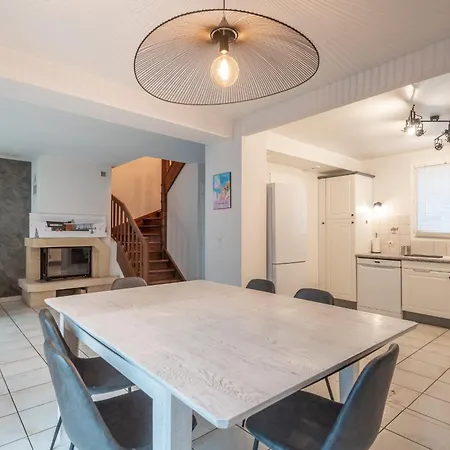 Alpiloc - Town House With Garden And Winter Lounge בית נופש אנסי