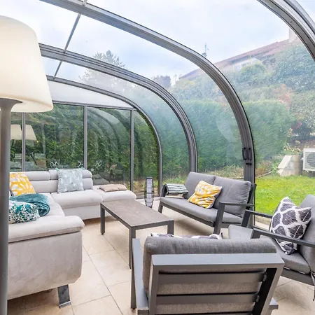 Alpiloc - Town House With Garden And Winter Lounge * אנסי
